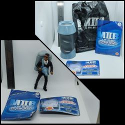 2002 Men In Black Alien Blastin' Agent J & Alien Vision Burger King Lot Of 2