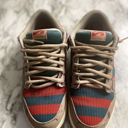 Nike SB Dunk low Freddy Krueger