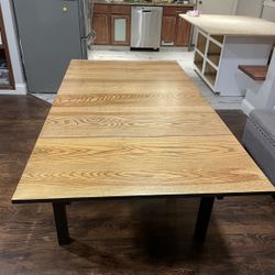 Expandable Dining Table 
