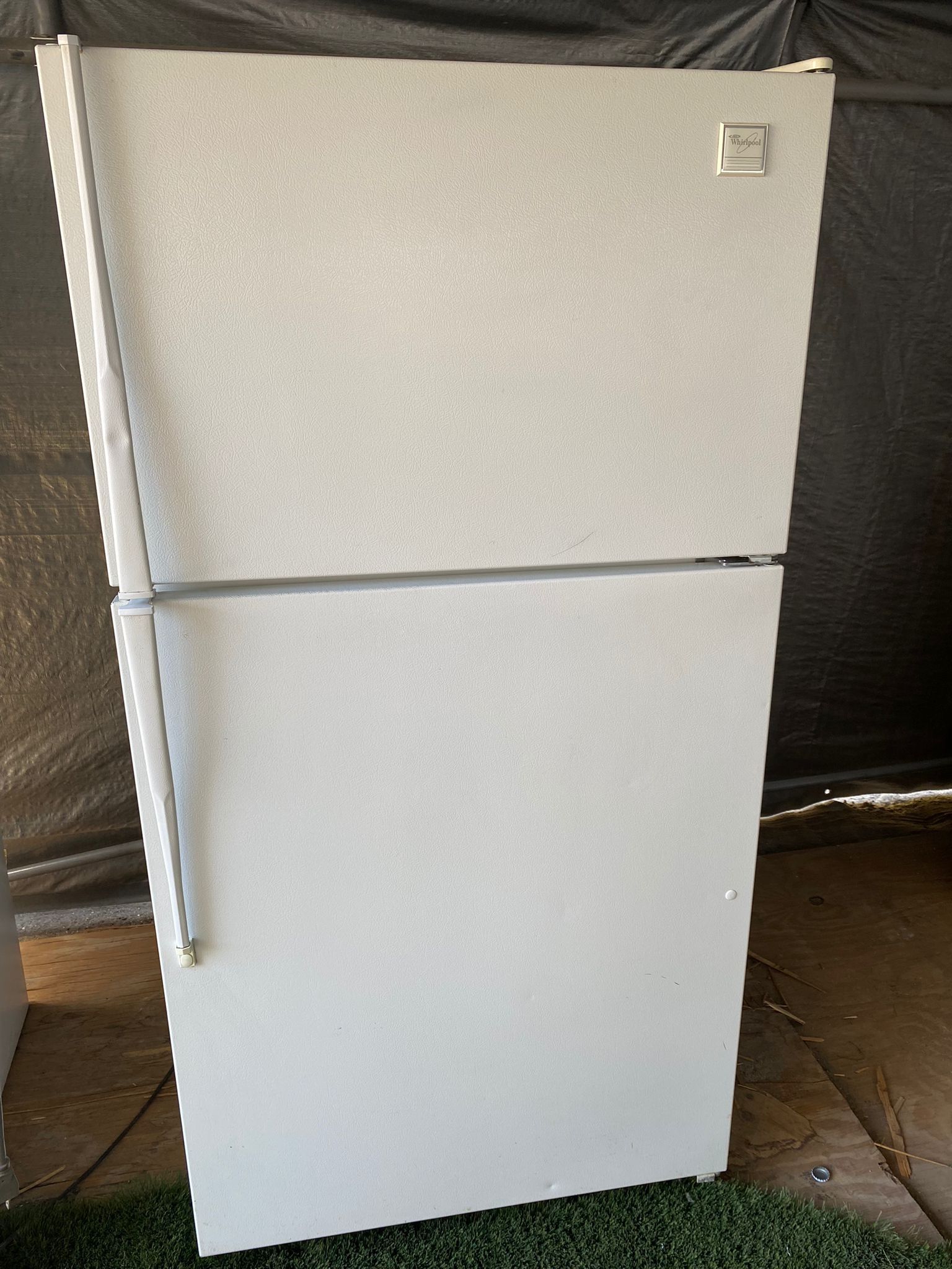 Whirlpool Refrigerator 