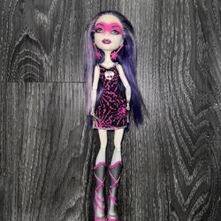 Monster High Spectra Power Ghoul Doll