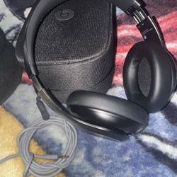 Beats Studio Pro