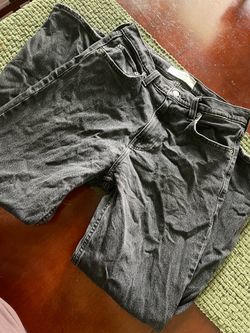Black/ faded style hollister jeans