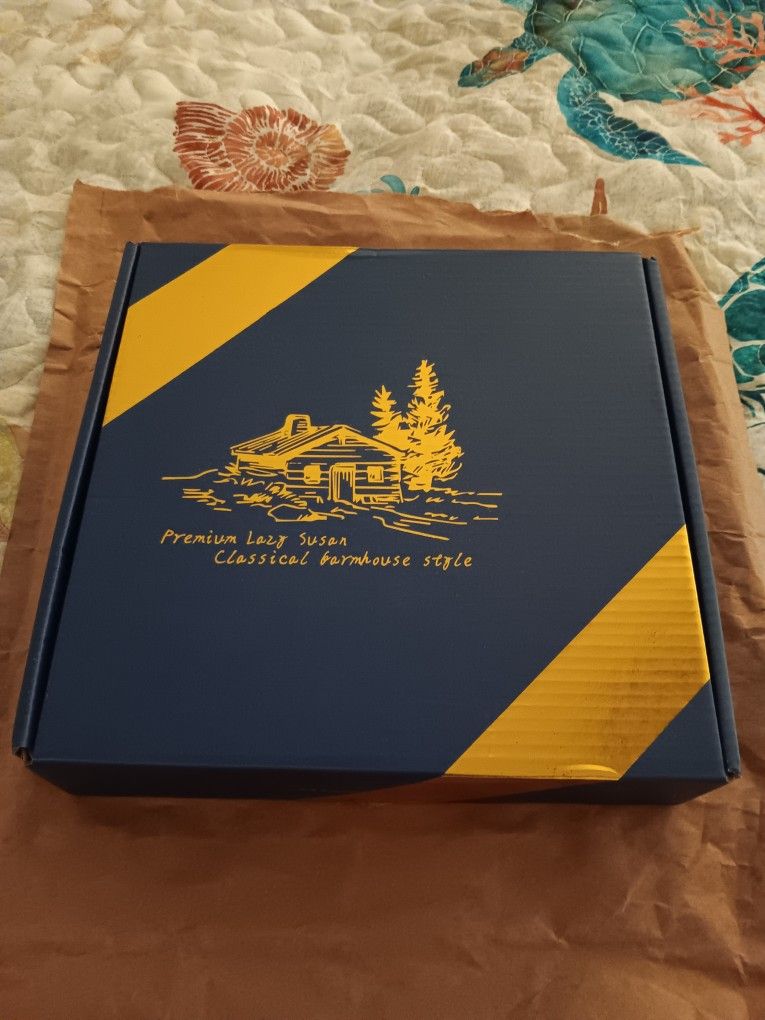 Brand New Amazon Premium Lazy Susan Classical Farmhouse Style