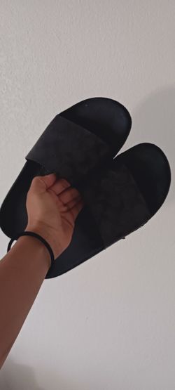 Black Coach Slides