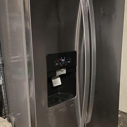 Whirlpool Refrigerator