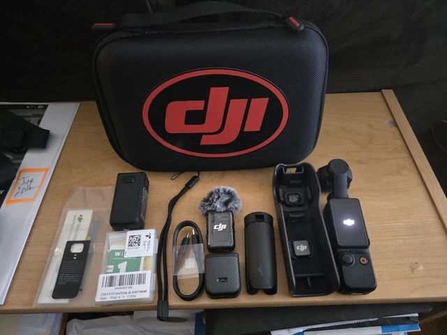 DJI Osmo Pocket 3 Creator Combo with 256 SD card screen protector