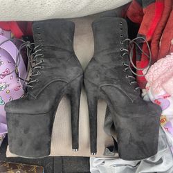 8 Inch Platform Boots Sz 6