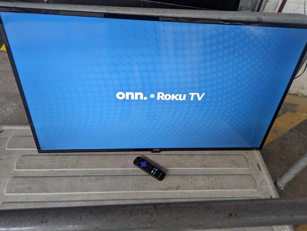 Onn 42 Smart Roku TV