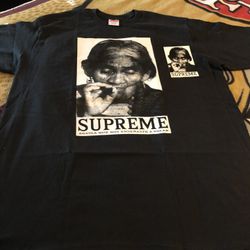 Supreme T Shirt Size Large New