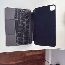 Apple Magic Keyboard 
