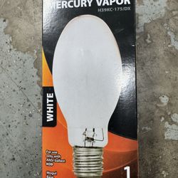 New 175w Mercury Vapor Bulb. Must Pick Up