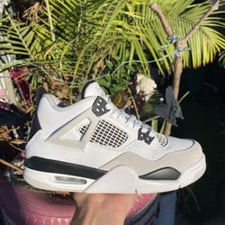 Jordan 4 Military Black