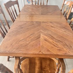 dining room with 6 chairs