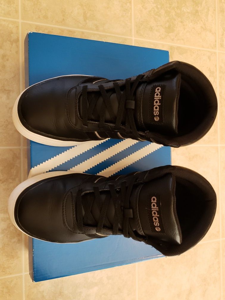 Adidas David Beckham Mid Size 7.5 mens/women's 9