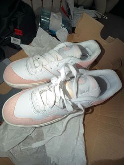 New Balance 550 White Pink Sneakers