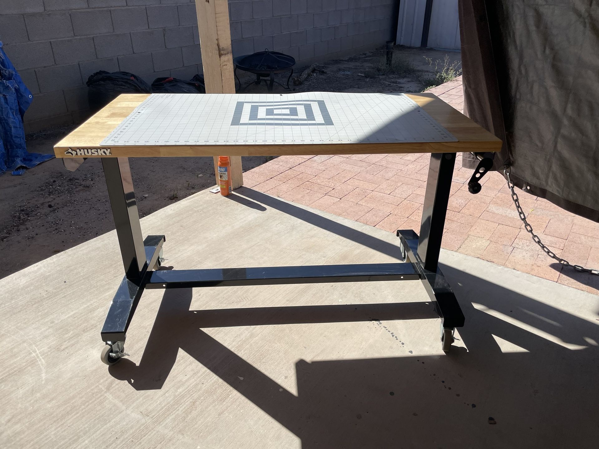 Husky Workbench 46”