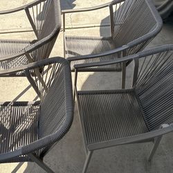 4 Chairs