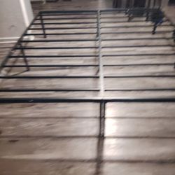 King Size Metal Bed Frame 