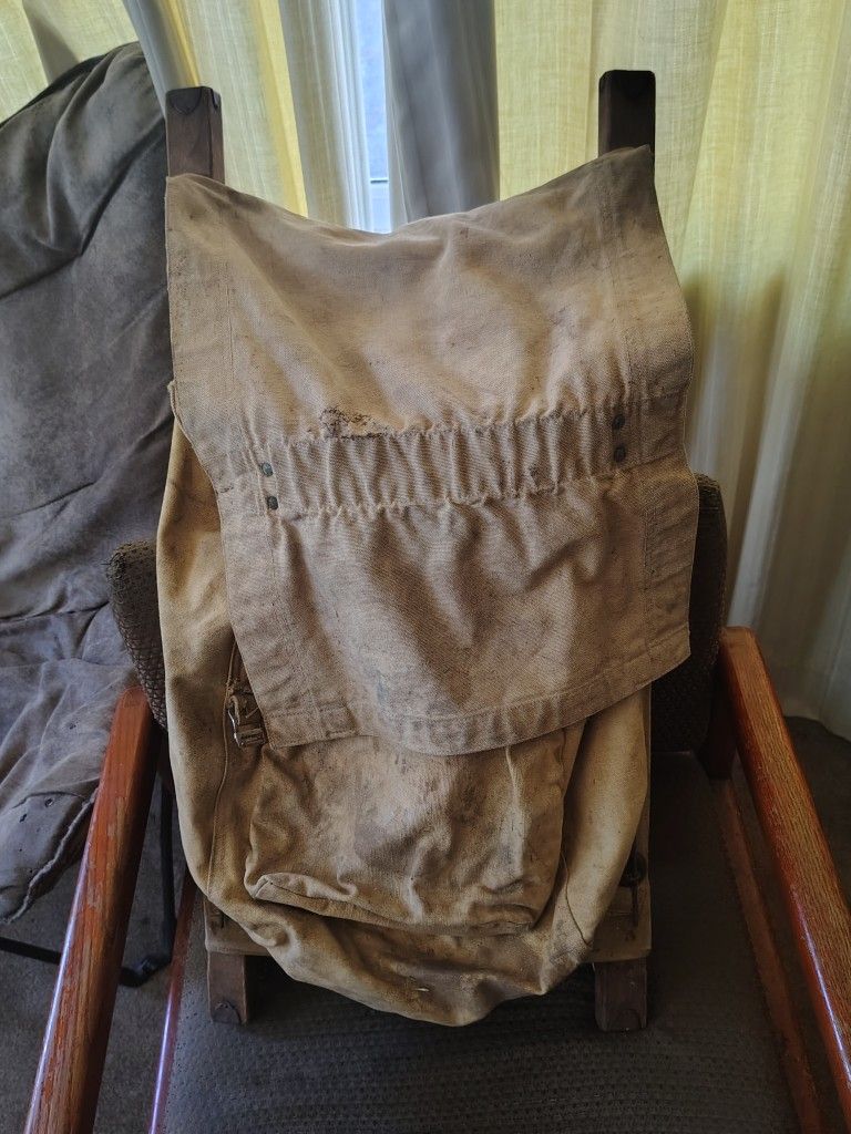 Vintage Trapper Nelson Wood Frame Backpack