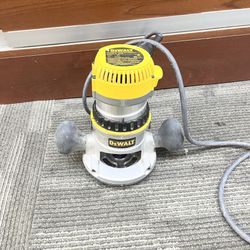 DeWalt 1-3/4HP Router