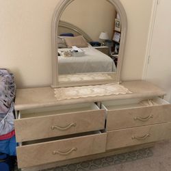 Bedroom Dresser 