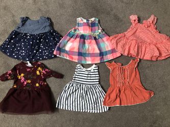 Baby girl clothes (0-3mo)