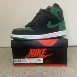WORN ONCE JORDAN 1 PINE GREEN 2.0 SIZE 10