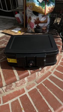 Gun/Document Safe