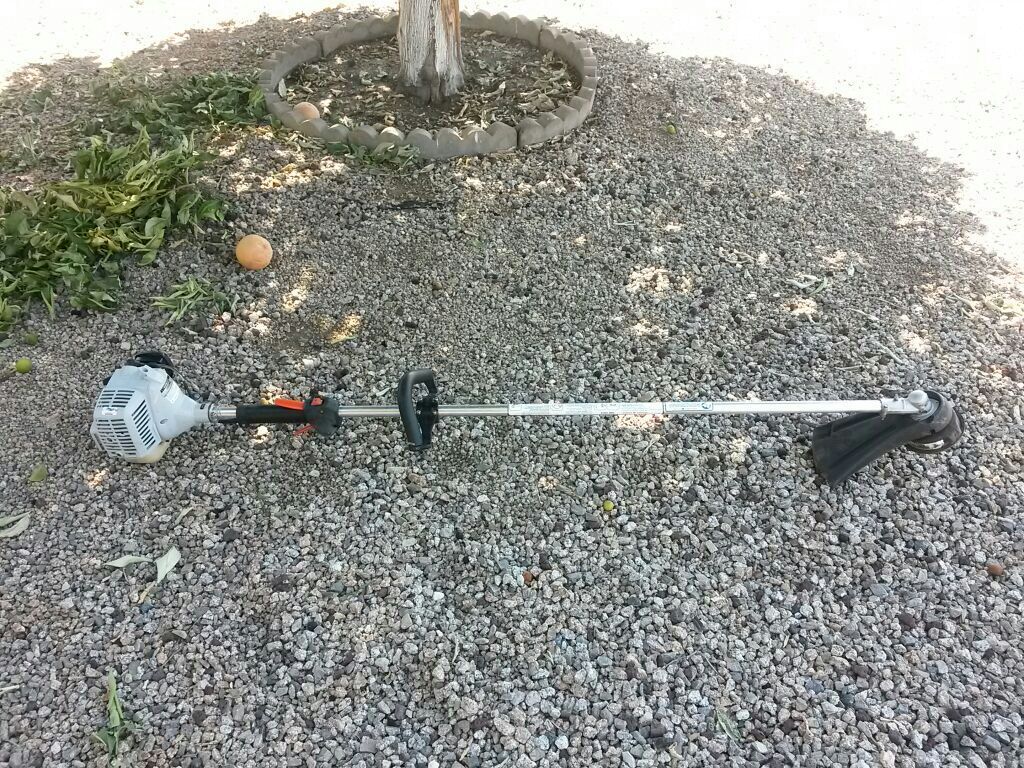 Echo SRM 210 Straight Shaft Commercial Grade Weed Eater