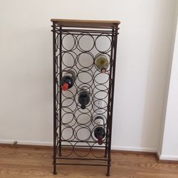 21 Bottles Wrought Iron Wine Rack With Wood Top Table $50