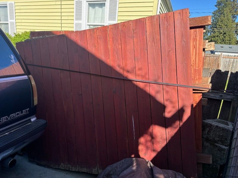 Fence Sections Ceder Total Of 10 $50 Each