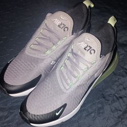 Nike Air Max 270 