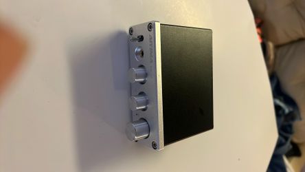 HiFi Lossless 1 Input 4 Output RCA Hub Audio Distributor