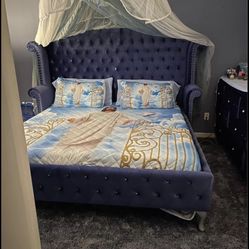 Beautiful king size complete bedroom blue velvet set ishimnering  area carpet- $2,000 Firm 