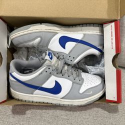 Size 7Y Low Dunks