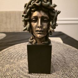 7 " Veronese Brozed Medusa Statue 