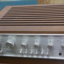 RARE VTG Dynaco PAT-5 Bi-Fet Stereo Preamp Preamplifer Audiophile Silver Face. USED. TESTED. IN A GOOD WORKING ORDER.  WITH WOOD CASE BOX. THE RCA CON