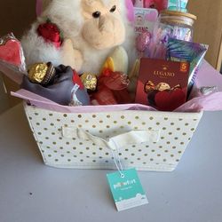 Mothers Day Basket 