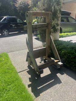 Large Outboard Carriage Rack With Wheels