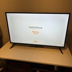 Insignia 39" F20 Series LED HD Smart Fire TV