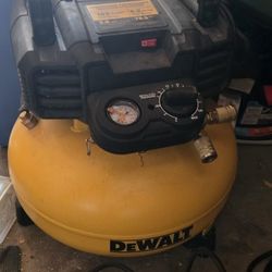 Pancake air compressor