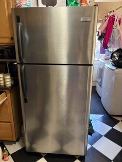 Frigidaire stainless steel refrigerator