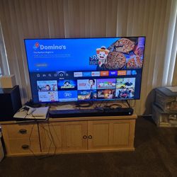 Samsung Crystal UHD TV  65"