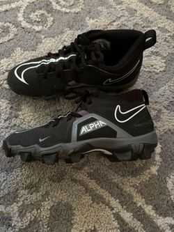 Youth Cleats 