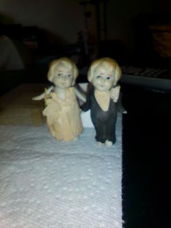 Bride and groom porcelain