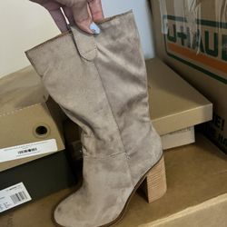 Size 7 Boots 