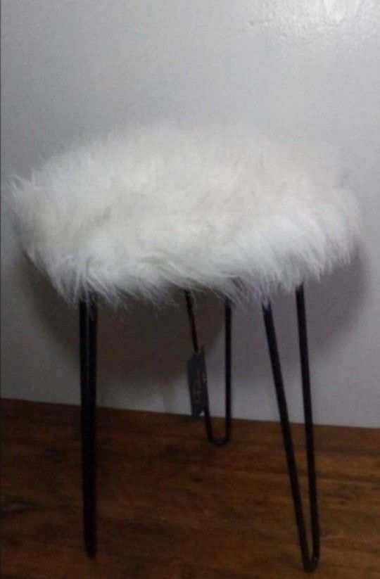 TAINOKI COLLECTION LUXURY FURNITURE- FUR VANITY STOOL