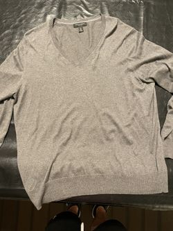 Banana Republic V-neck Sweater Size XL