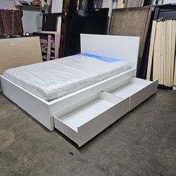 Queen Bed And Mattress 